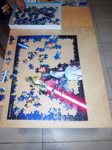 Puzzle de Ravensburger 300 piezas Star Wars Rebels - La guerra de las galaxias. Montaje por Darío.