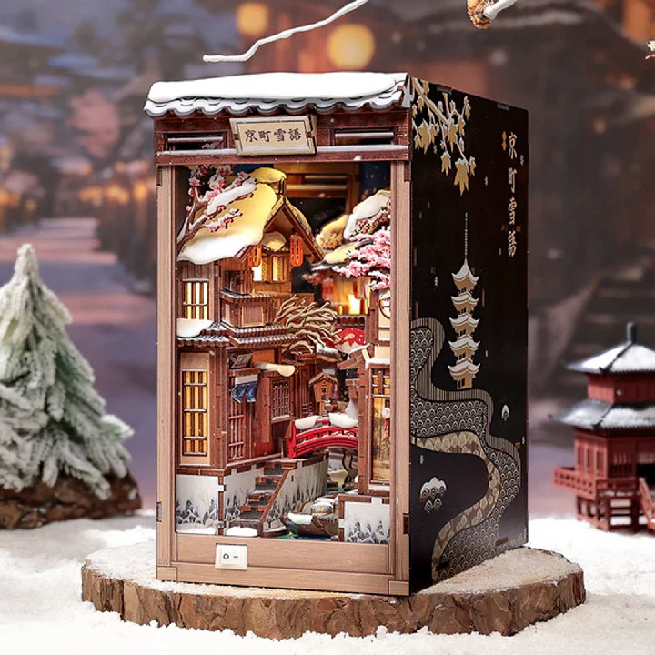 Casa miniatura Book Nook Kyoto Snow Whisper