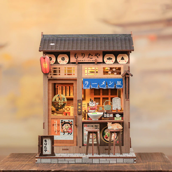 Casa Miniatura Book Nook Morita-Ya ( Ref:  CWGC205 )