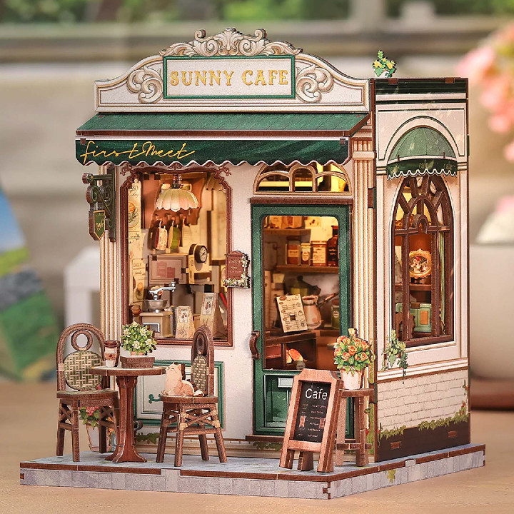 Casa miniatura Sunny Cafe ( Ref:  CWGC208 )