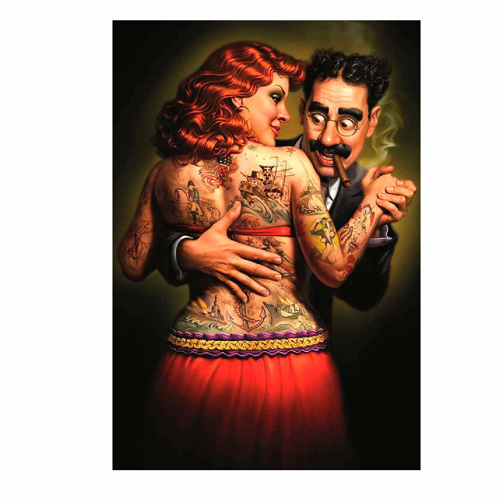 Mujer tatuada